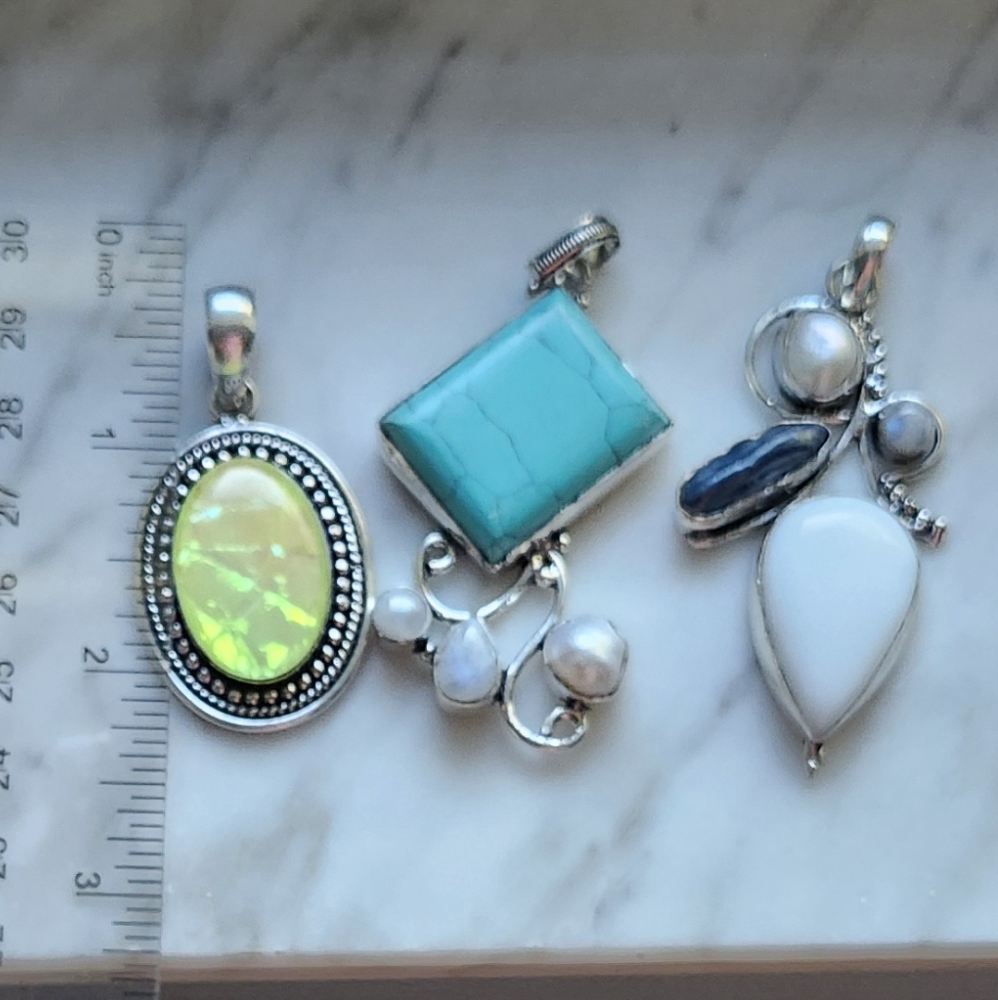 Large Pendant Bundle Sterling Plated Stamped - Picture 5 of 6